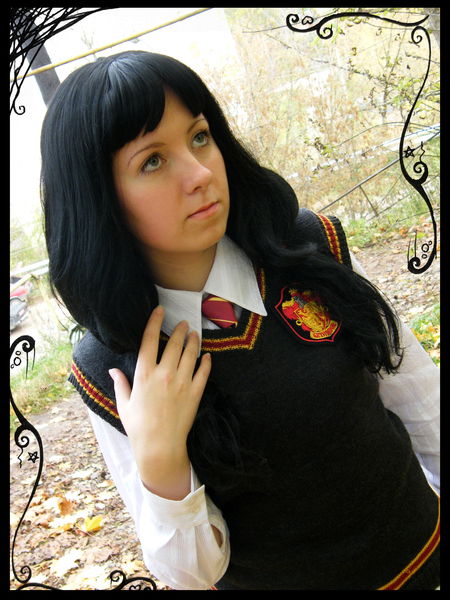 Елена Пойманова