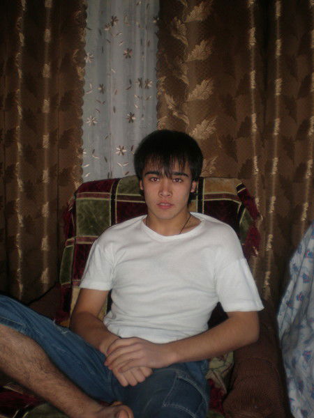 Бехруз Бароти