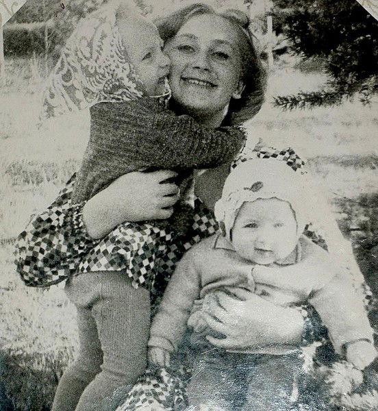 Любовь Карасёва