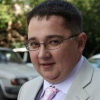 Александр Стрельников