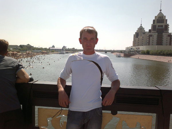 Виктор Симонов