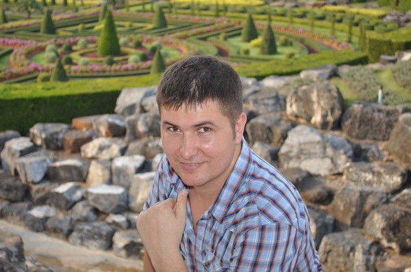 Дмитрий Долманов