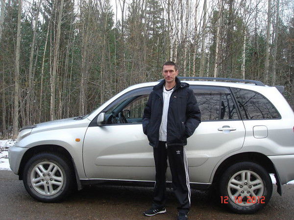 Андрей Максутов