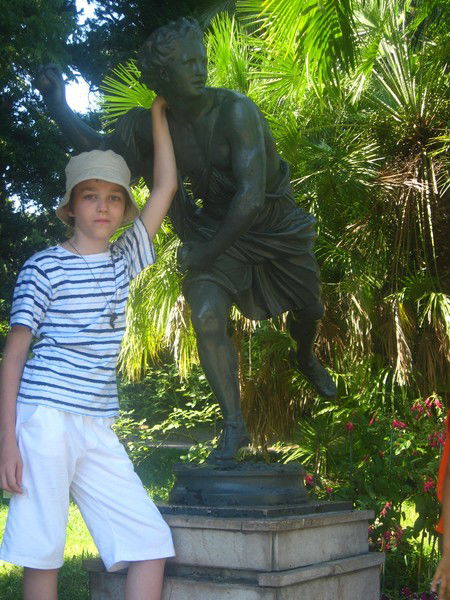 Андрей Романенко