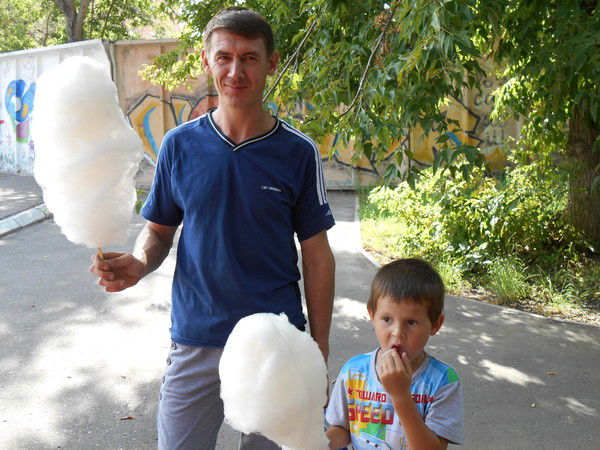 Олег Булатов