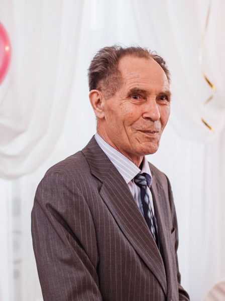 Иван Зверев