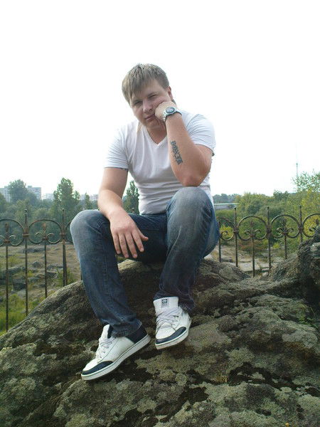 Виталий Доник