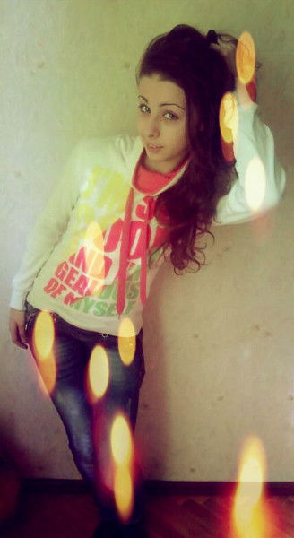 Лиzка Аринич