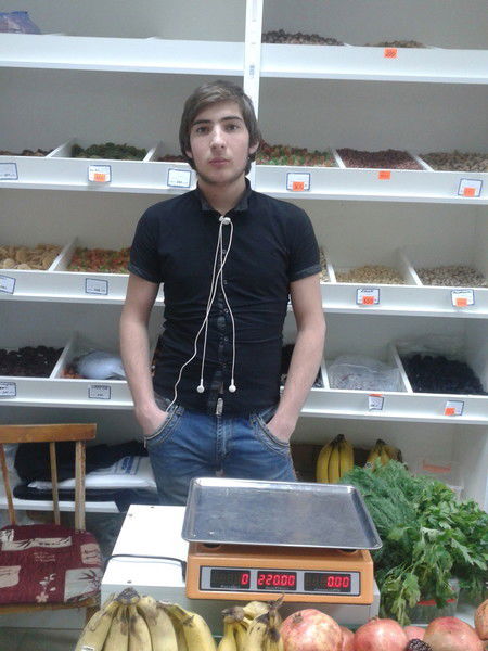 Рустам Наботов