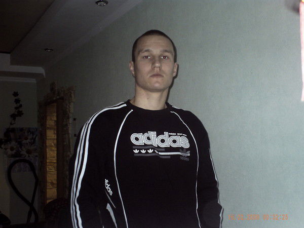 Толик Латышов