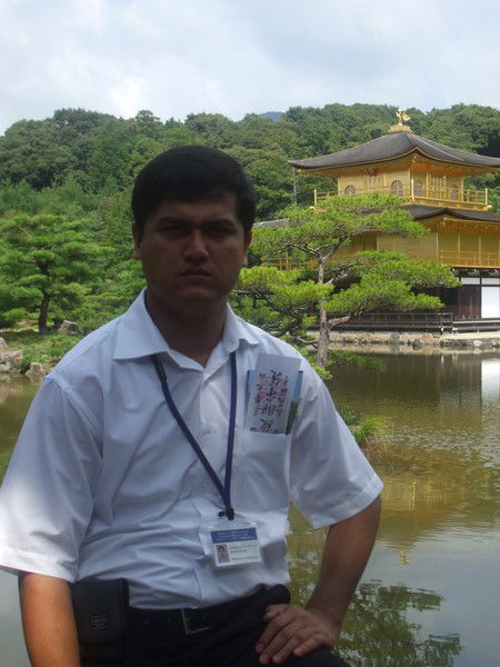 Аброржон Отакузиев