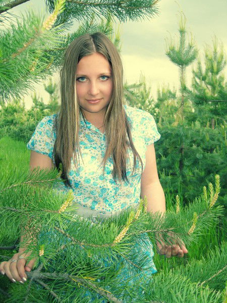 **< Юленька >**