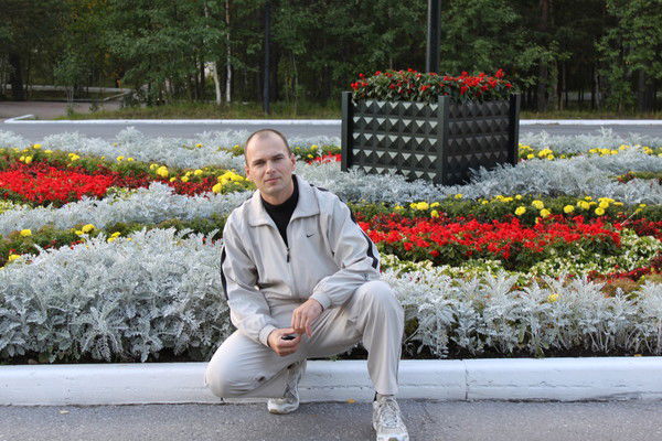 Игорь Анохин