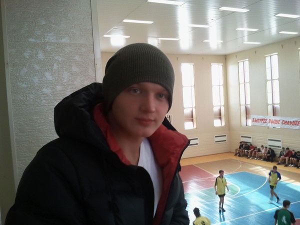 Паша Мокиенко