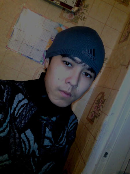 Чёрный ]/[/\@/\/\ [C*]