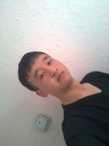 Даурен Сапаров