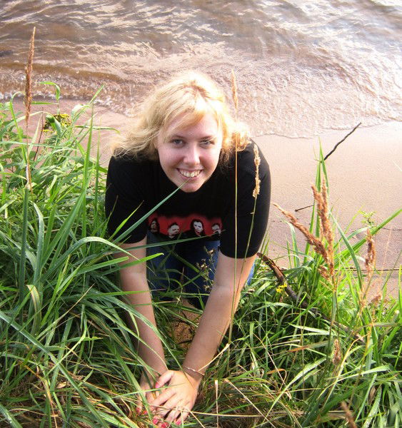 Готическая Луна