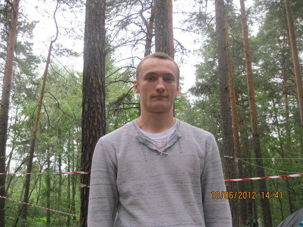 Антон Белов