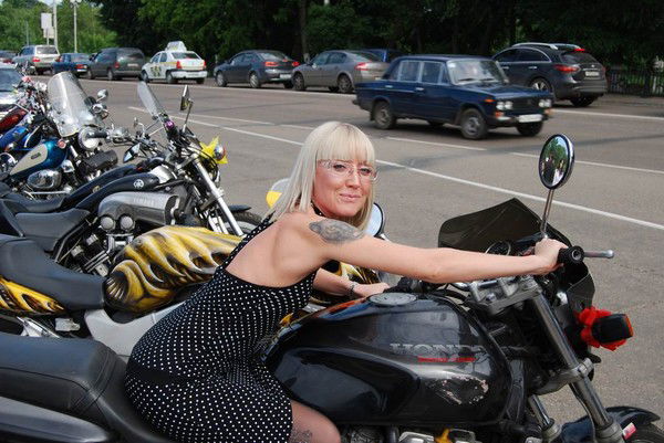 Юлия Громова