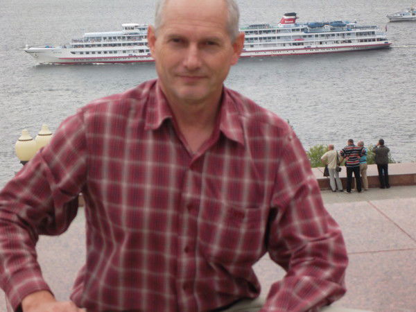 Александр Кипарисов