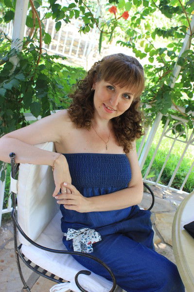 Аня Черноусова