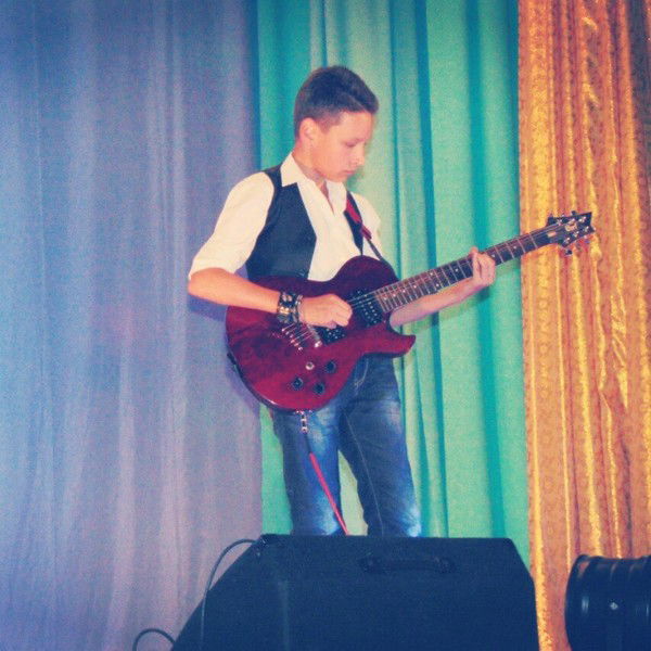 Никита Белый