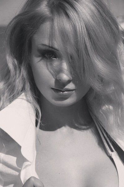 Лорик ---------