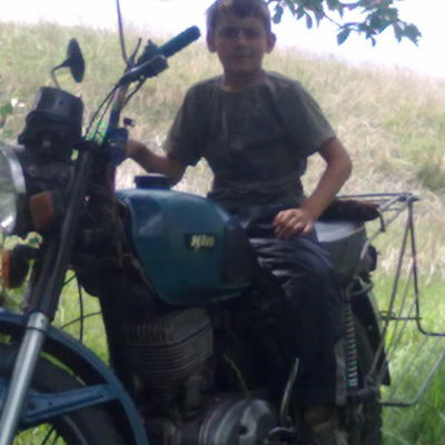 Антон Васильев