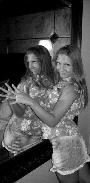 Юлия Елетина