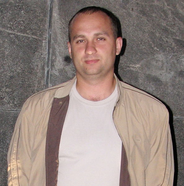 Владимир Безлюдский