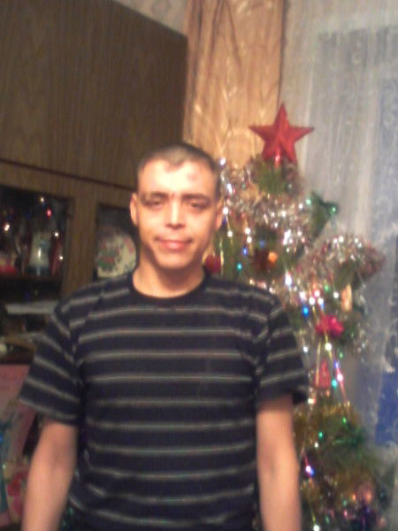 Сергей Леонов