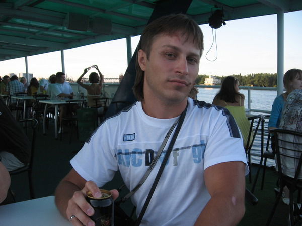 Юрий Погуляй