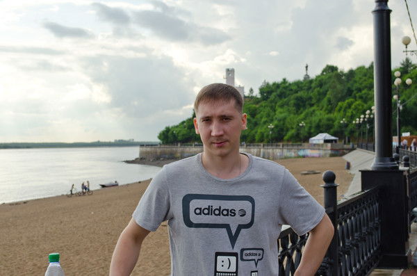 Павел Старченко