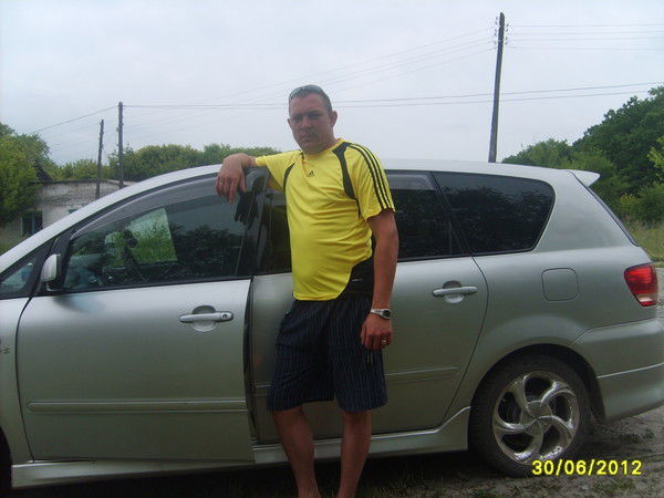 Евгений Бурцев