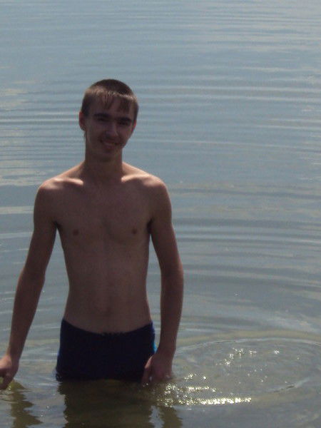 Денис Пешков