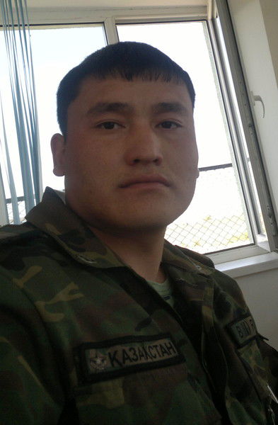 Жандос Есеналиев