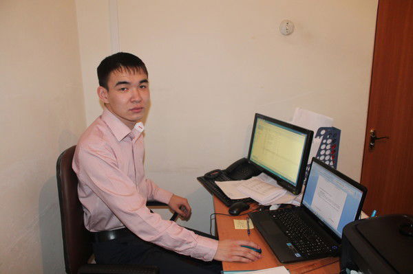 Дастан Алимханов