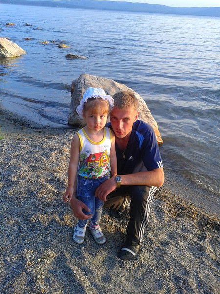 Александр Николаев