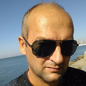 Дмитрий Симон