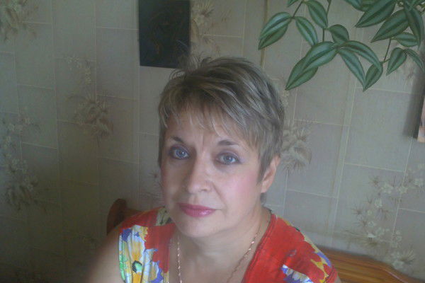 Елена Гнедова