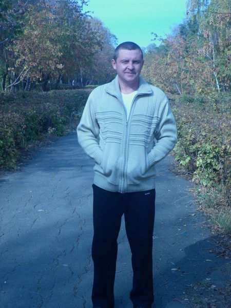 Олег Лазарев