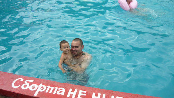 Роман Божиков