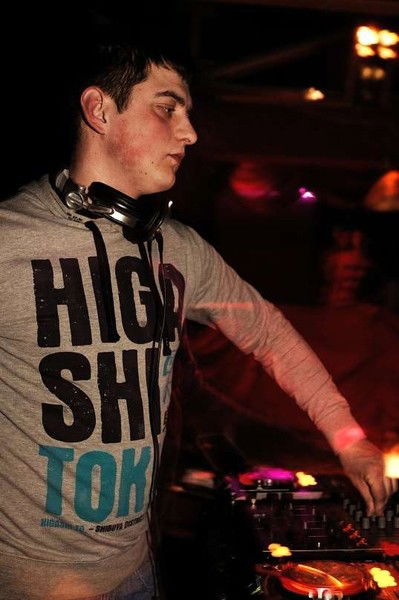 Максим Литвинов