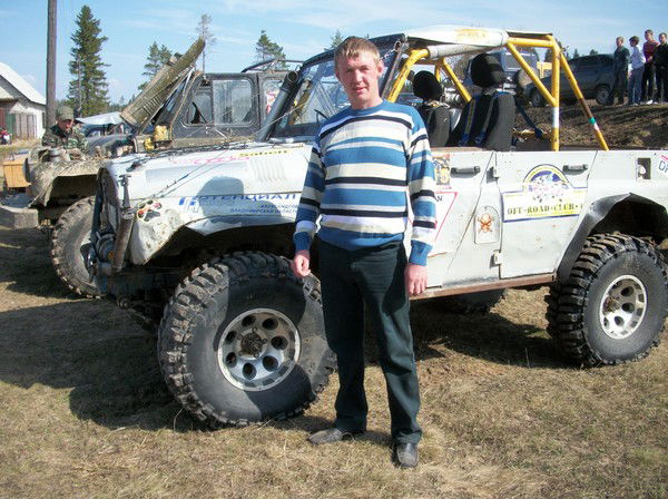 Антон Варенов