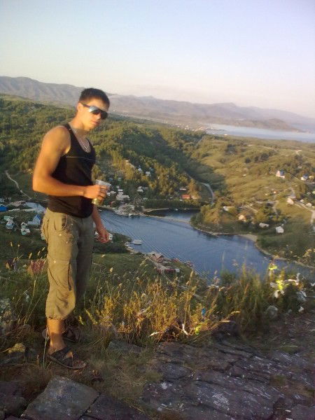 Роман Леонов