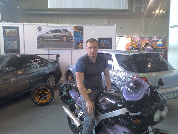 Евгений Якушев