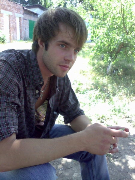 Антон Масленников