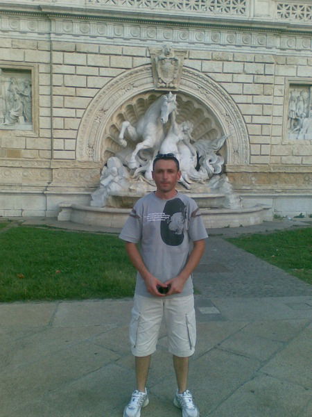 Анатолий Дамьян