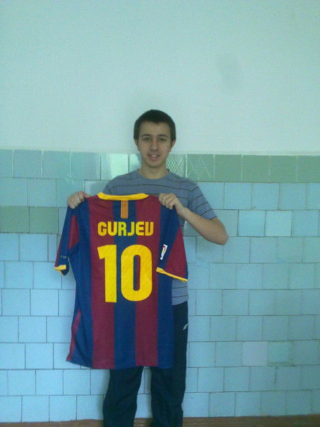 Денис Гурьев