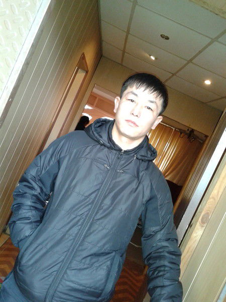 Малик Унайбаев